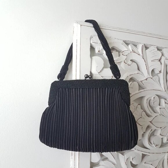 Jessica McClintock Black Beaded Evening Bag with Kiss Lock - Picture 9 of 10